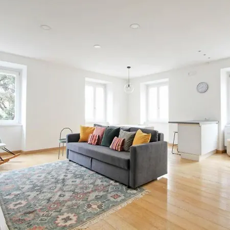 Apartment At Rome
